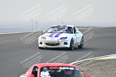 media/Jan-26-2025-CalClub SCCA (Sun) [[cfcea7df88]]/Group 4/Race/